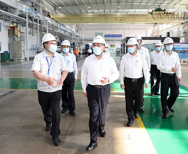 李强在辽宁调研时强调 鼎力大举优化营商情形 增强生长动力活力 推动东北周全振兴取得新突破